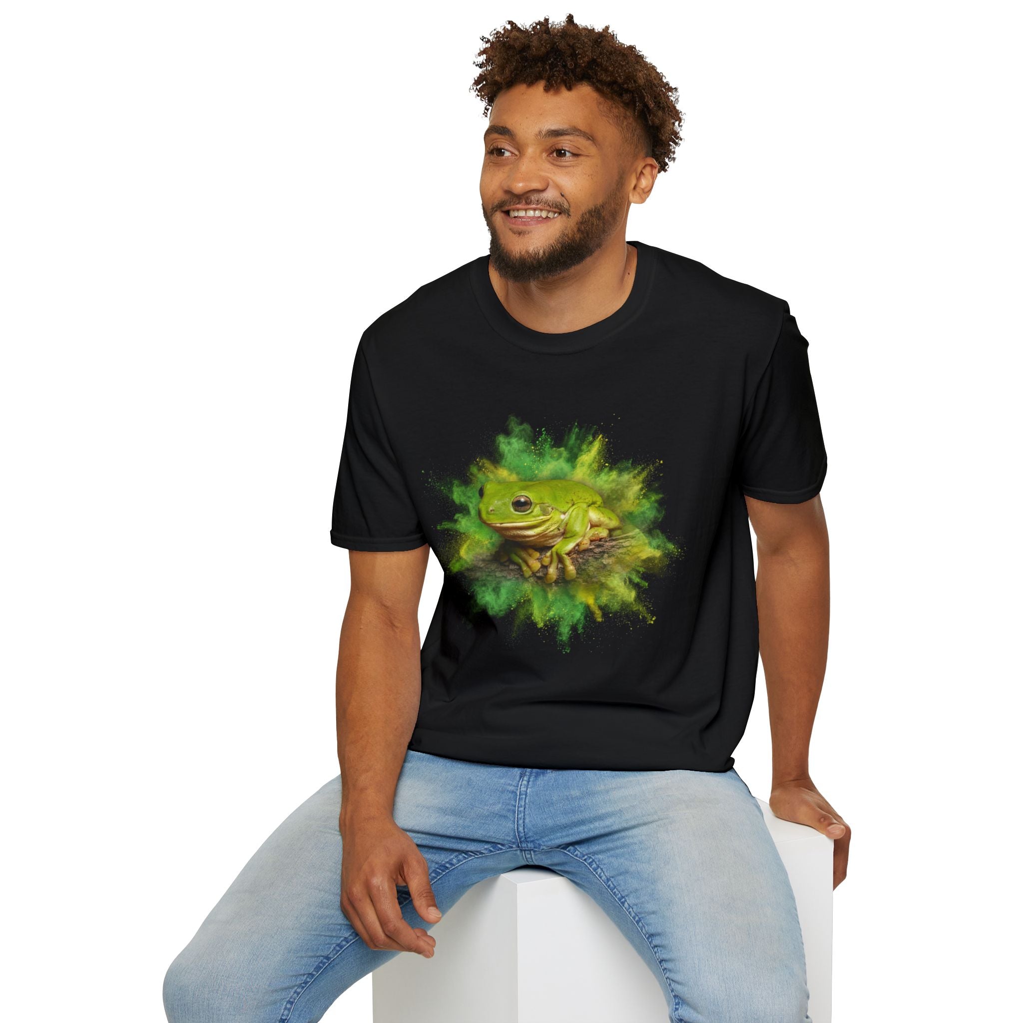Green Tree Frog |  Graphic T-Shirt